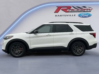 New 2025 Ford Explorer ST image 1