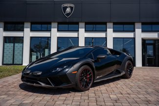Used 2024 Lamborghini Huracan Sterrato image 1