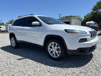 Used 2018 Jeep Cherokee Latitude image 1