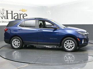 Used 2022 Chevrolet Equinox LT image 1