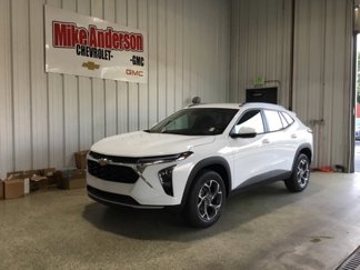 New 2025 Chevrolet Trax LT w/ Driver Confidence Package image 1