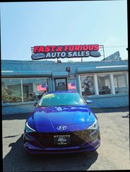 Used 2023 Hyundai Elantra SEL w/ Convenience Package image 1