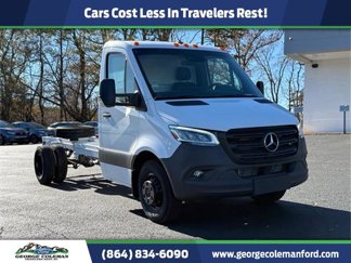 Used 2023 Mercedes-Benz Sprinter 4500 image 1