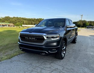 Used 2019 RAM 1500 Limited image 1