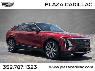 New 2025 Cadillac Lyriq Luxury image 1