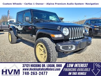 Used 2023 Jeep Gladiator Overland image 1