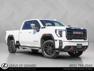 Used 2024 GMC Sierra 2500 AT4 image 1
