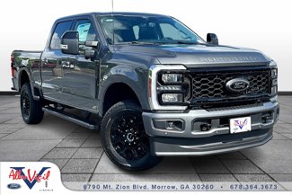 New 2025 Ford F250 4x4 Crew Cab Super Duty image 1
