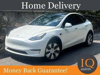 Used 2023 Tesla Model Y AWD image 1