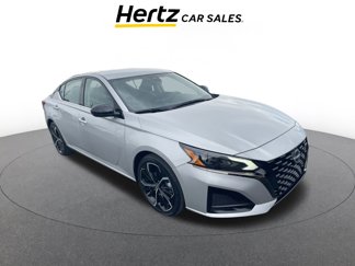 Used 2025 Nissan Altima 2.5 SR image 1