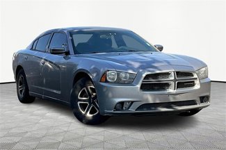 Used 2014 Dodge Charger SE image 1