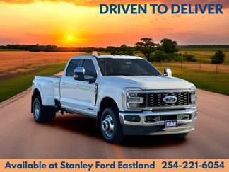New 2025 Ford F350 Lariat image 1