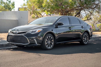 Used 2018 Toyota Avalon XLE image 1