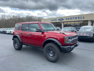 New 2025 Ford Bronco Badlands image 1