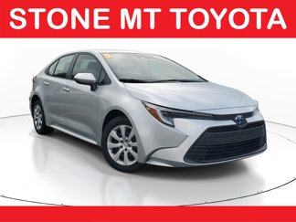 Used 2025 Toyota Corolla LE image 1