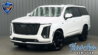 Used 2025 Cadillac Escalade Sport Platinum image 1