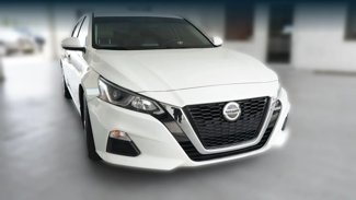 Used 2020 Nissan Altima 2.5 S image 1