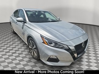 Used 2022 Nissan Altima 2.5 SV image 1