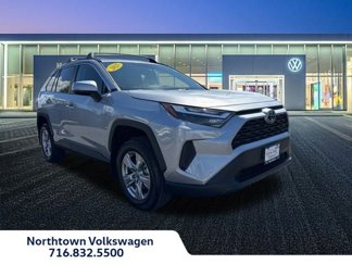 Used 2025 Toyota RAV4 XLE video 1