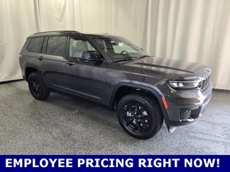 New 2025 Jeep Grand Cherokee L Altitude image 1