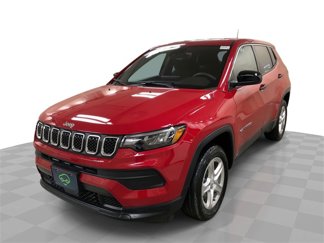 Used 2024 Jeep Compass Sport image 1