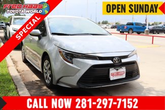 Used 2023 Toyota Corolla LE image 1