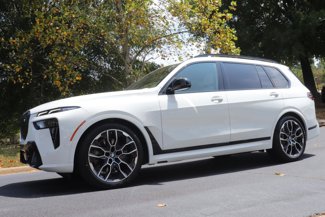 New 2026 BMW X7 M60i image 1