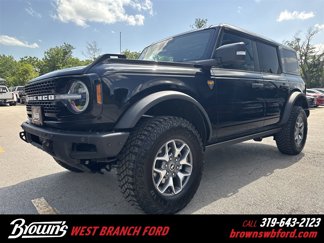 New 2025 Ford Bronco Badlands image 1