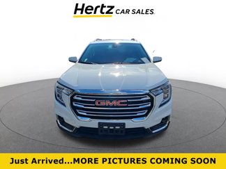 Used 2024 GMC Terrain SLT image 1