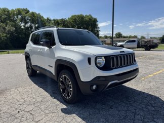 Used 2023 Jeep Renegade Latitude image 1