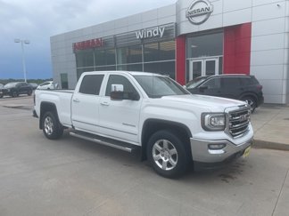 Used 2017 GMC Sierra 1500 SLT image 1