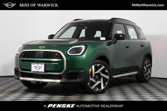 Used 2025 MINI Cooper Countryman S image 1