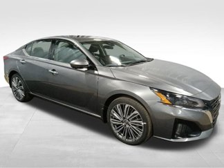 New 2024 Nissan Altima 2.5 SL image 1