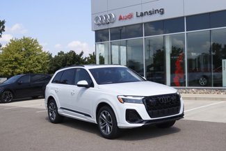 New 2025 Audi Q7 2.0T Premium image 1
