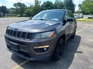 Used 2019 Jeep Compass Latitude image 1