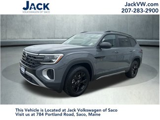 New 2025 Volkswagen Atlas Peak Edition SE image 1