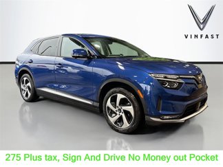New 2025 VinFast VF 8 Eco image 1