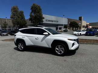 Certified 2022 Hyundai Tucson SEL image 1