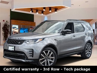 Used 2024 Land Rover Discovery Dynamic SE image 1
