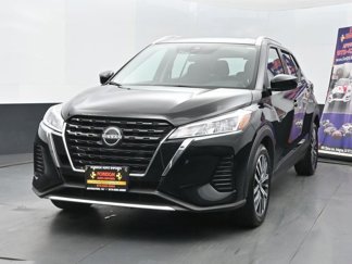 Used 2024 Nissan Kicks SV image 1