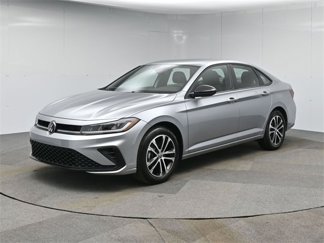Used 2025 Volkswagen Jetta Sport image 1