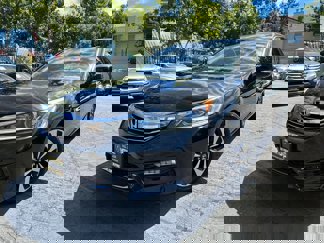 Used 2017 Honda Accord EX-L image 1