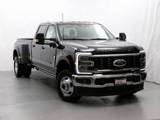 New 2025 Ford F350 Lariat image 1