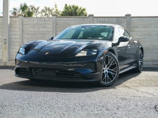 New 2025 Porsche Taycan 4S image 1