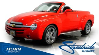 Used 2004 Chevrolet SSR w/ Preferred Equipment Group image 1
