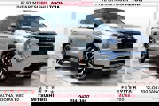 New 2025 Mitsubishi Outlander SE image 1