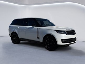 New 2025 Land Rover Range Rover SE image 1