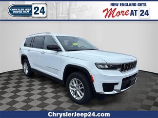 Certified 2023 Jeep Grand Cherokee L Laredo image 1