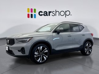 Used 2024 Volvo XC40 B5 Ultimate w/ Climate Package image 1