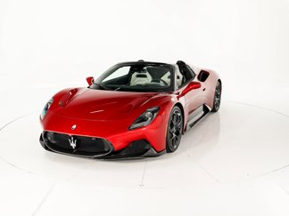 Used 2023 Maserati MC20 Spyder image 1